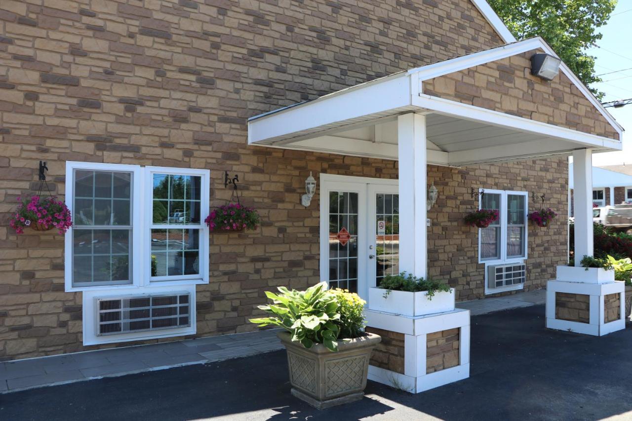 Sunbird Cape Cod Resort West Yarmouth Exterior foto