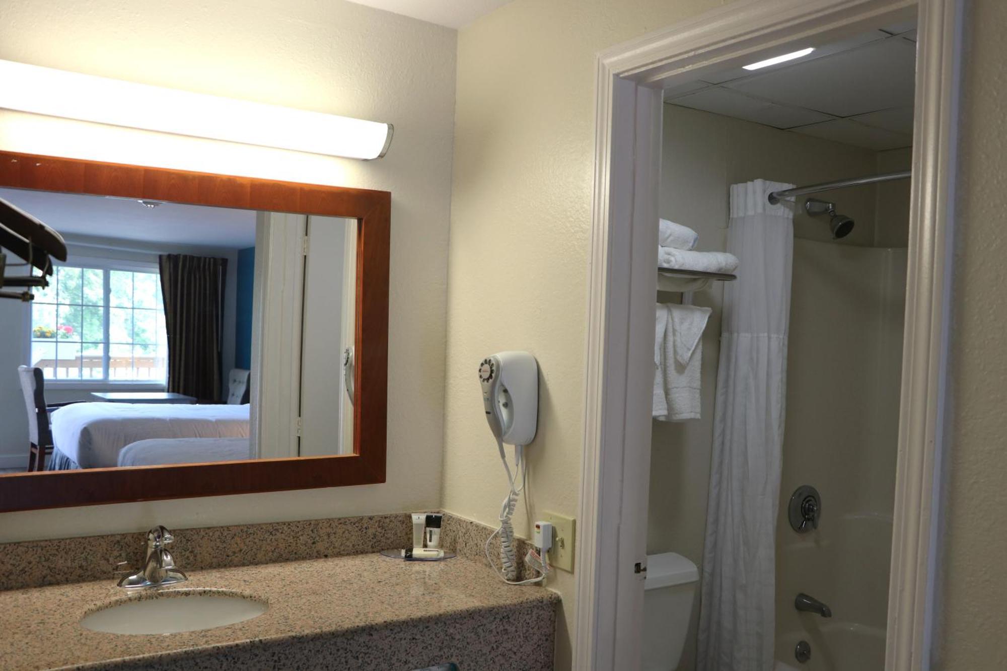 Sunbird Cape Cod Resort West Yarmouth Exterior foto
