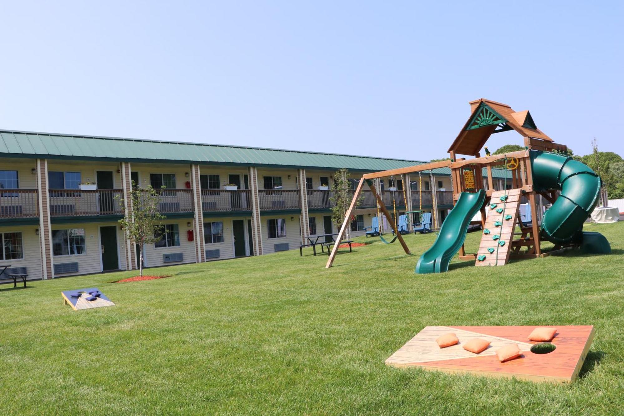 Sunbird Cape Cod Resort West Yarmouth Exterior foto